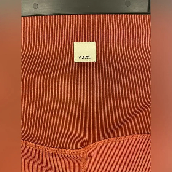 Vuori Ribbed Full Length Legging Brick Size XS - Picture 4 of 5